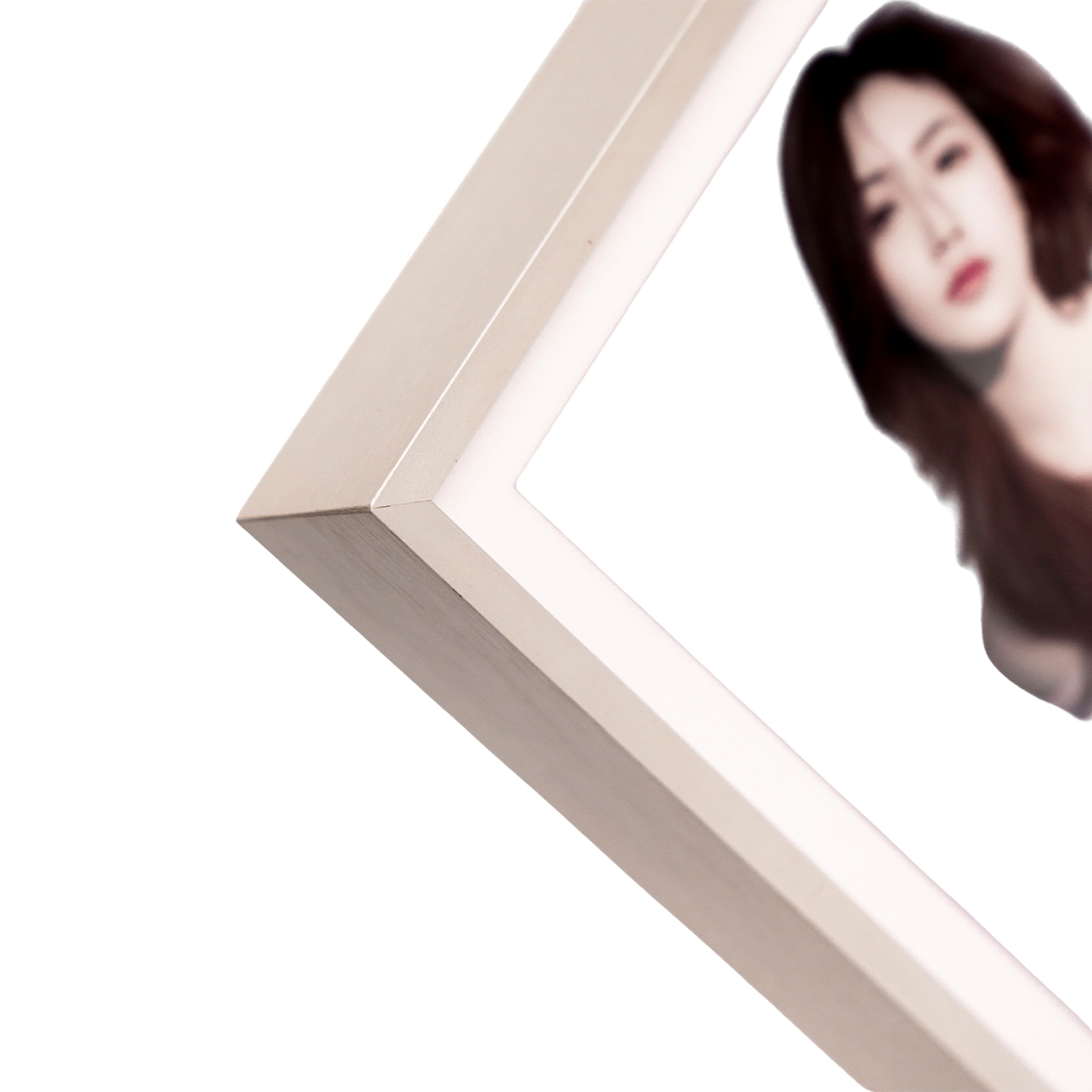 Ảnh Ép Gỗ Viền Bạc Để Bàn